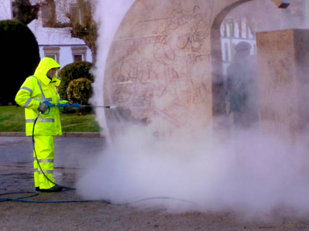 Why Choose Our Certified Pressure Washing Experts for Your Project Needs in Murfreesboro, AR?